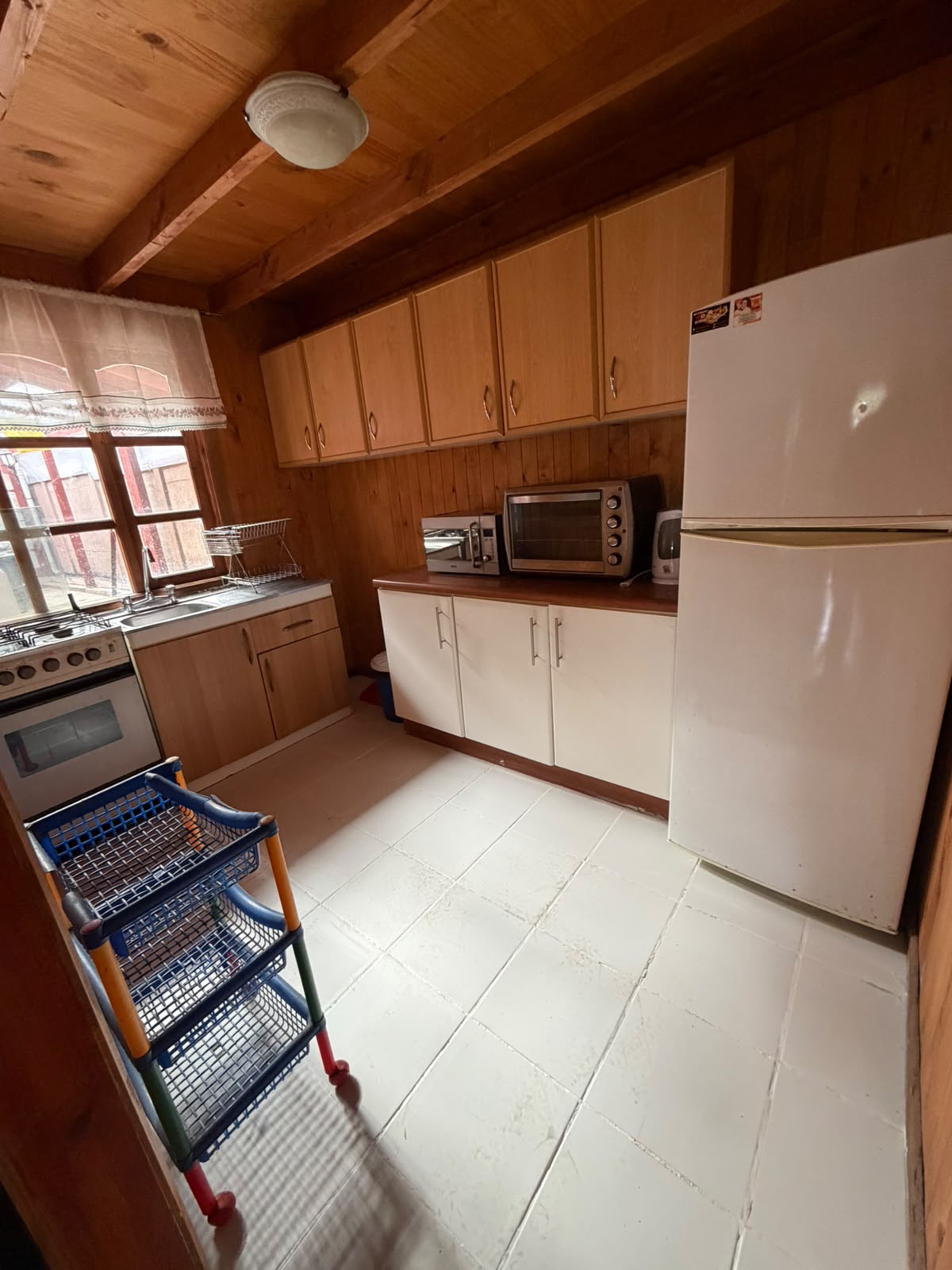 Cocina amplia equipada